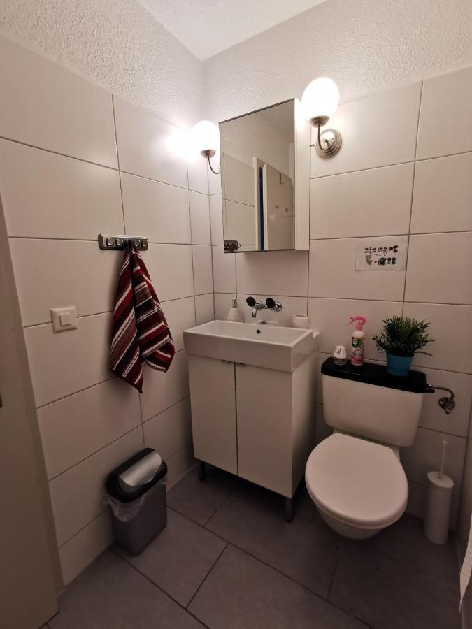 4P Apartment อันเดอร์แมท ภายนอก รูปภาพ