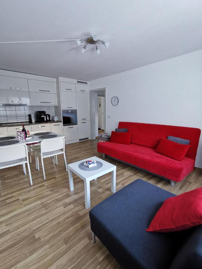 4P Apartment อันเดอร์แมท ภายนอก รูปภาพ