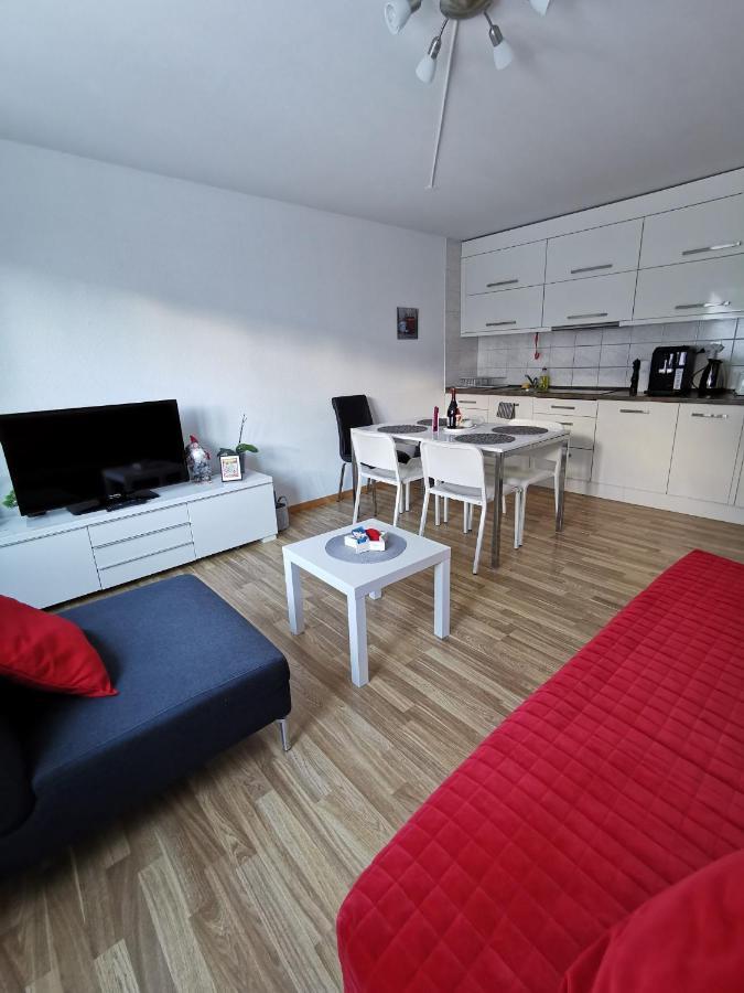 4P Apartment อันเดอร์แมท ภายนอก รูปภาพ